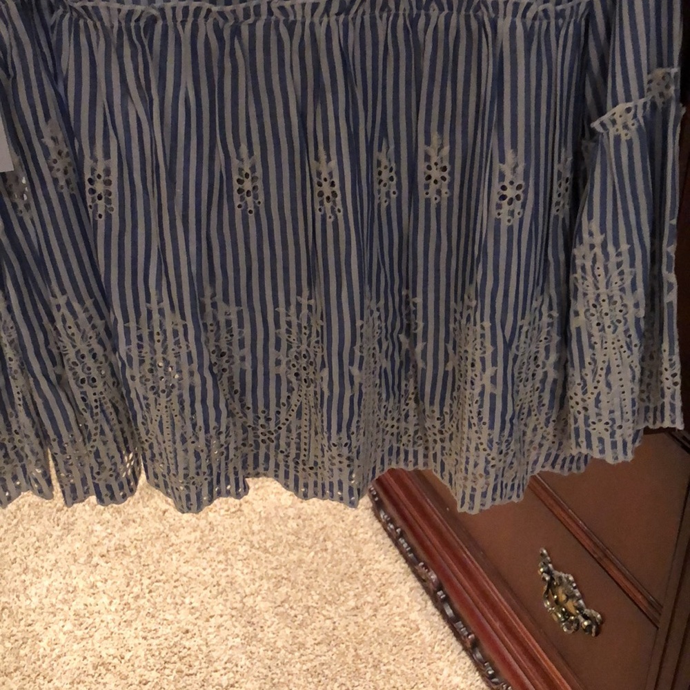 Karen Kane shirt - Picture 5 of 5